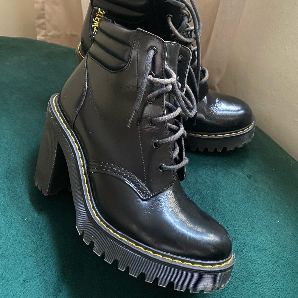 Dr Martens Persephone US L 7
